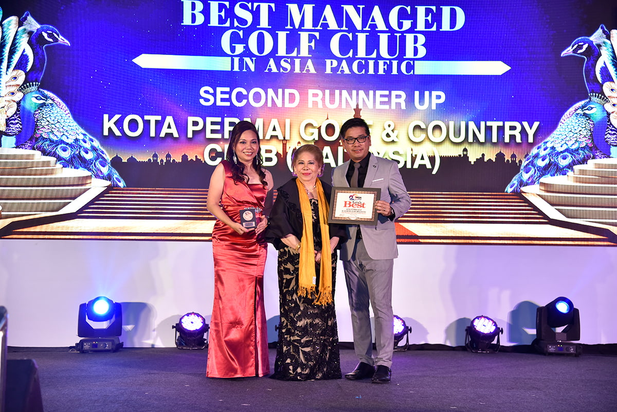 (L-R): Sheren Yong (Assistant General Manager, Club Operations – KPGCC), Angela Raymond (President, Asia Pacific Golf Group), Tang Meng Loon (Director, Club Operations – GROUP)