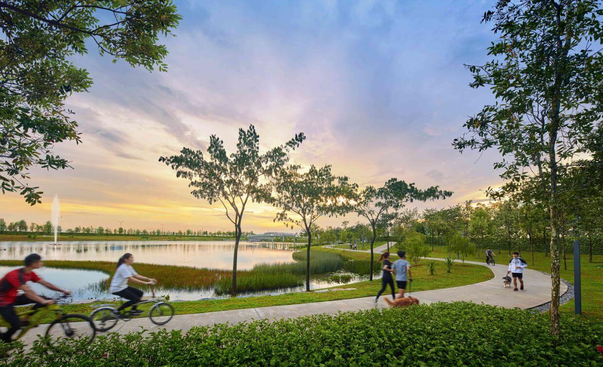 Gamuda Cove is a nature sanctuary and smart city, with greenscapes such as a 24ha pet-friendly Central Park.